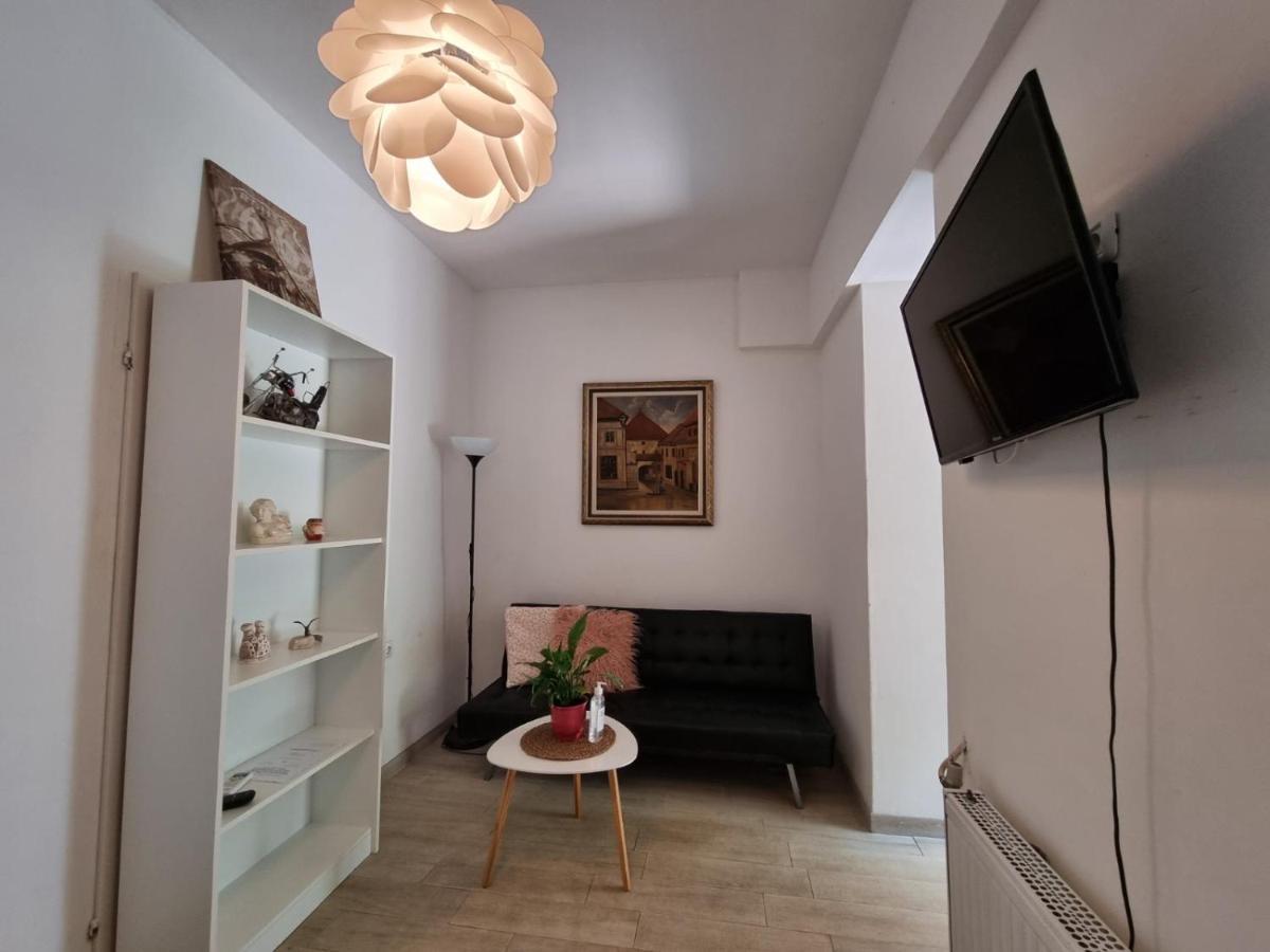 Apartments Lav Умаг Экстерьер фото